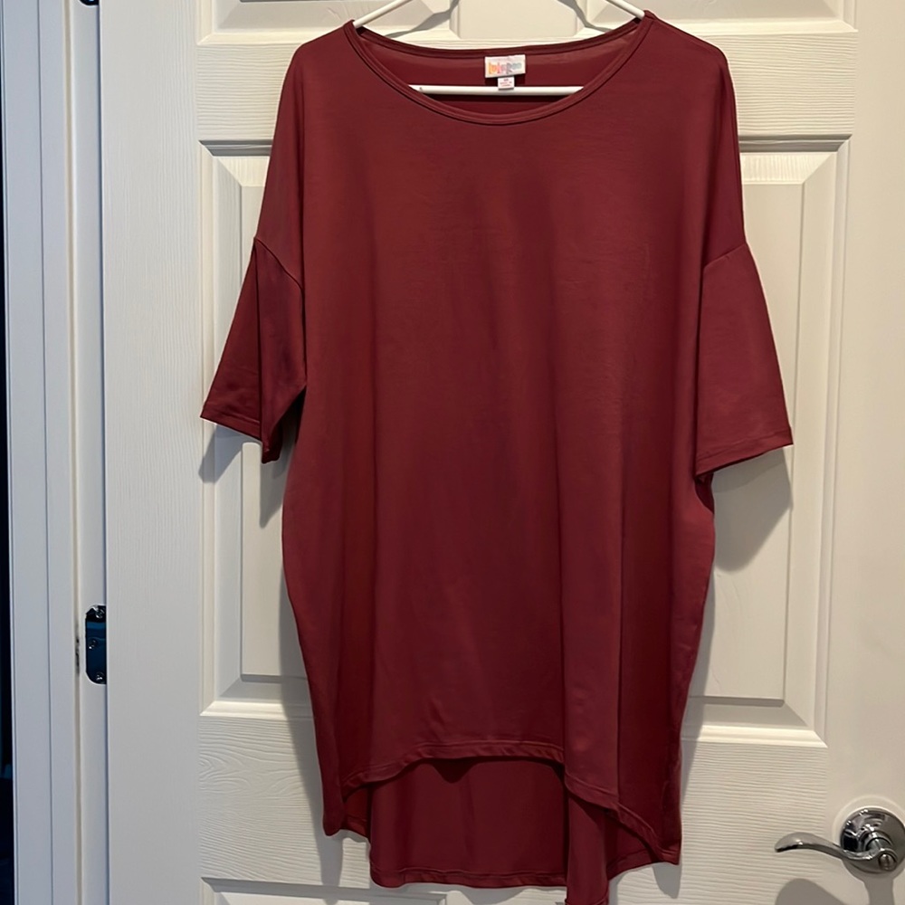 LuLaRoe short sleeve tunic